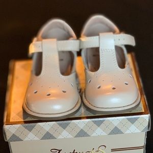 🎀Miss.Harper’s Bone Pearlized shoes🎀